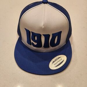 1910 embroidered snapback trucker hat